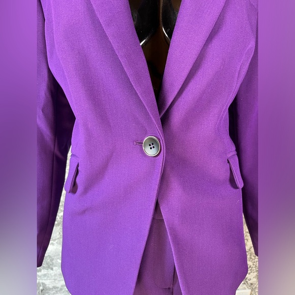 Purple Single-Breasted Suit - Picture 5 of 11